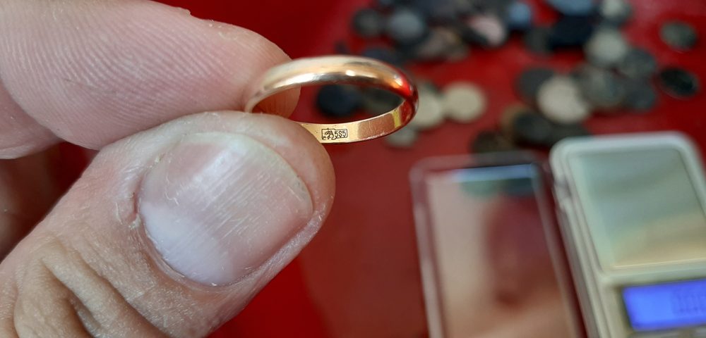 gold testing jewelry real