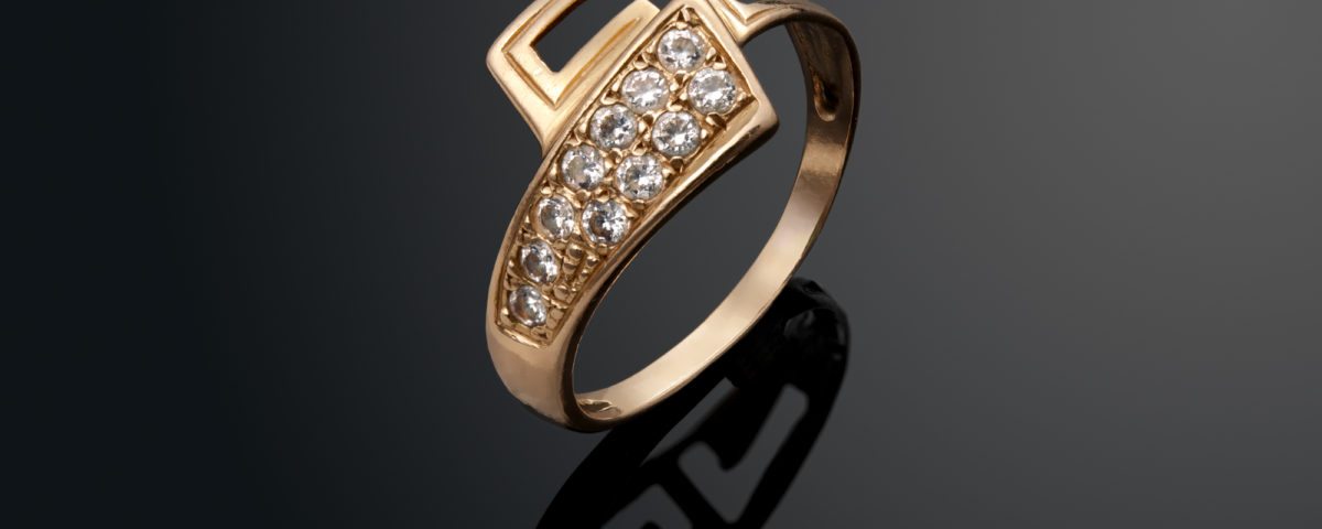 Golden ring with diamonds
