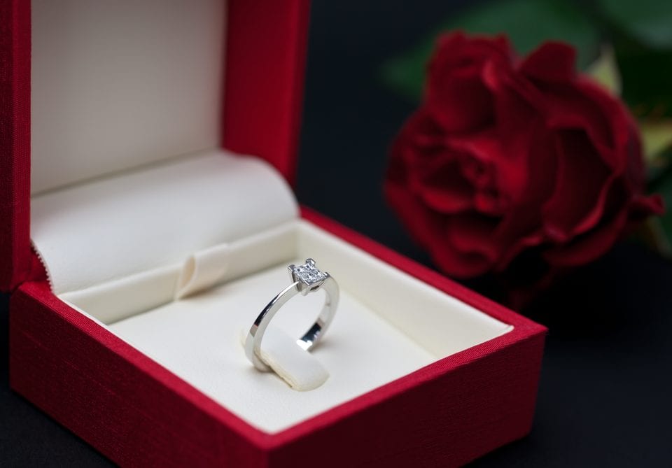 element of surprise engagement rings