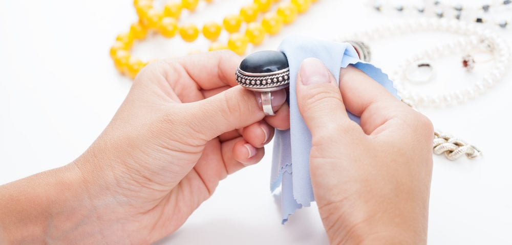 care cleaning methods jewelry