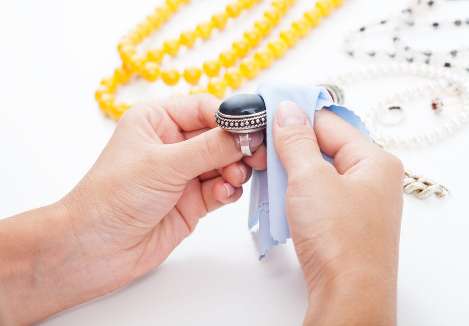 care cleaning methods jewelry