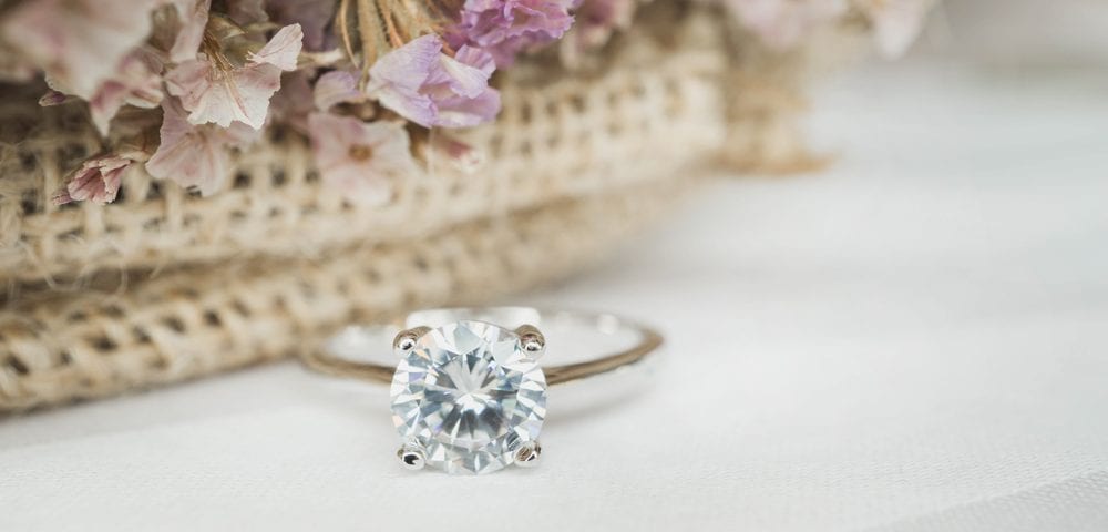 elongated diamond cut shape