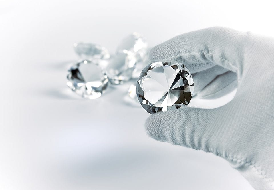 ins outs diamond fluorescence effect