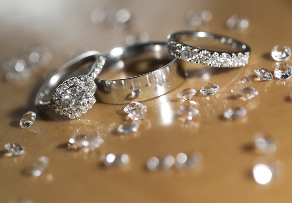 diamond jewelry options minimalists