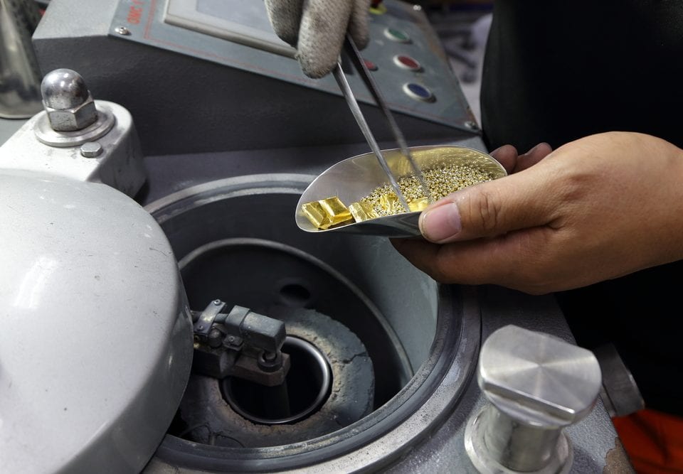 handmade jewelry vs cast