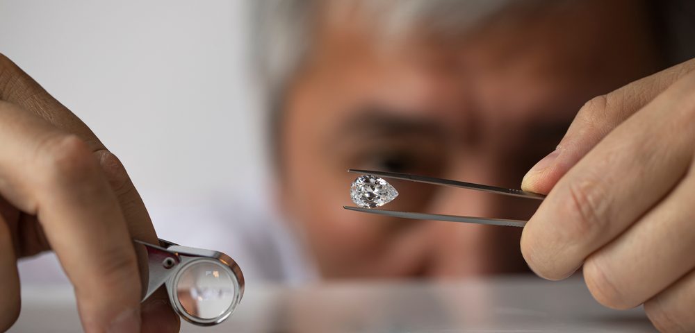 deep dive pear-shaped diamonds